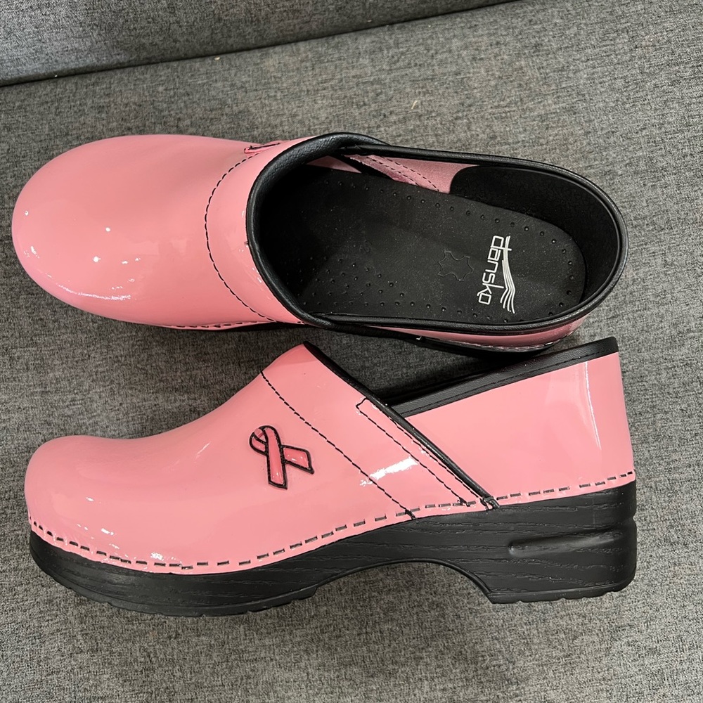 Dansko Professional Pink Ribbon Shoe